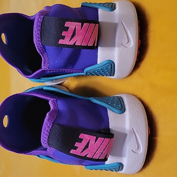 Nike Huarache Teal/Blue Sneakers Size 5.5 - Picture 2 of 7